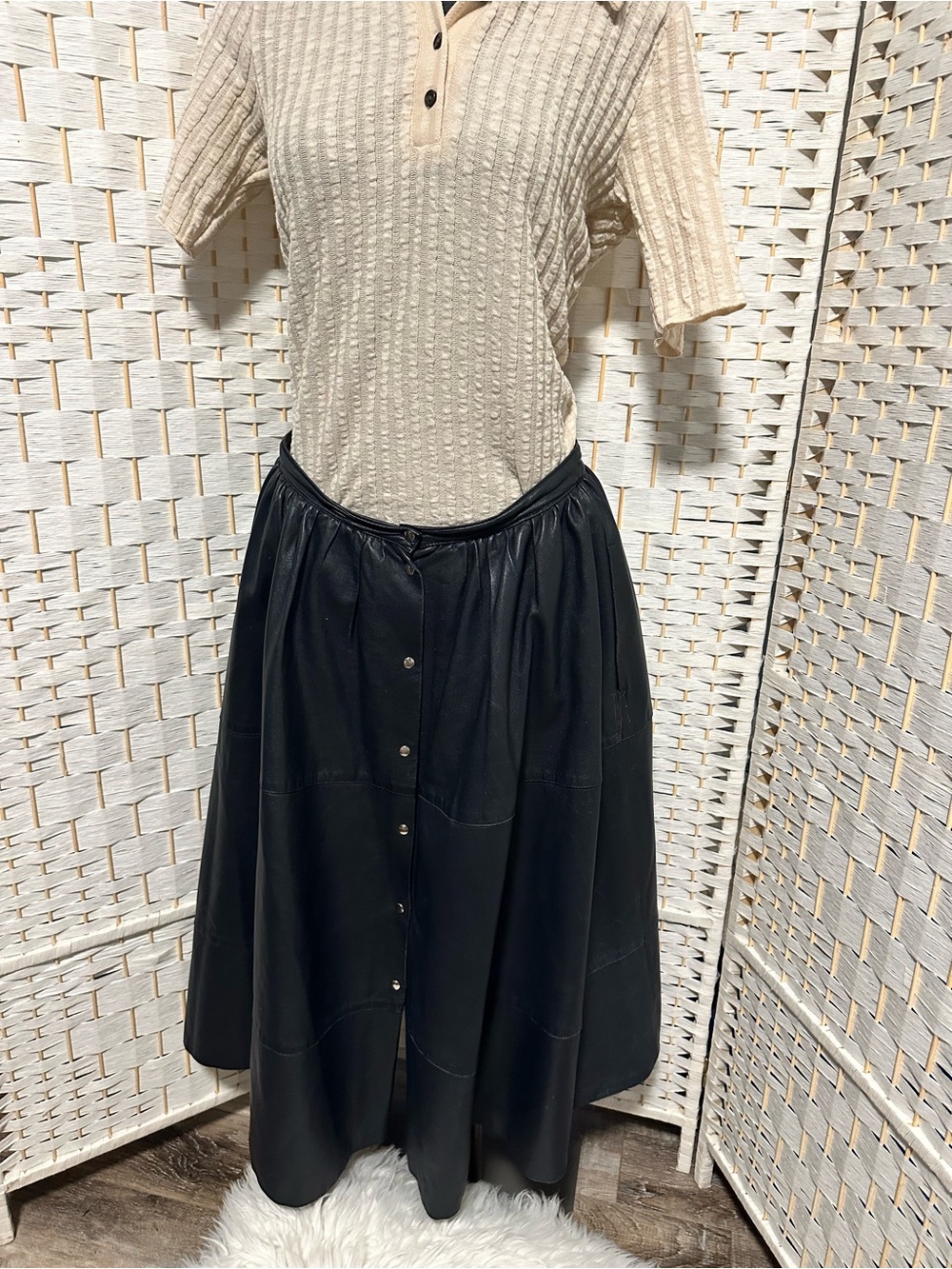 Classic  Button-Front Leather Skirt